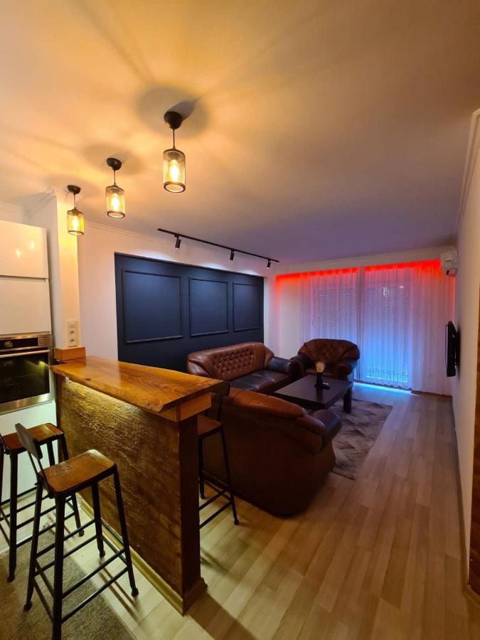 Prishtina Escape Apartments Pristina Exterior photo